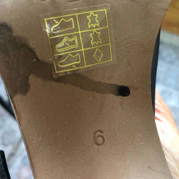 SOLD/ @kaymey01 Madewell Ruthie criss cross sandal - Picture 8 of 8